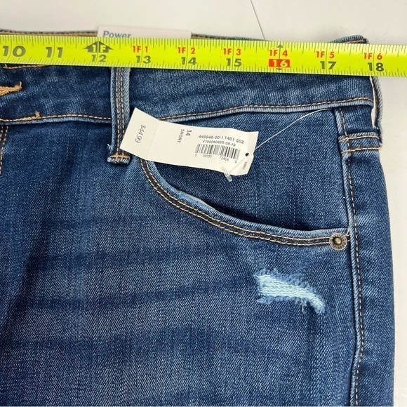 NWT Old Navy Women Power Slim Straight Blue Jeans Sz 14 Short Distressed Stretch - Picture 11 of 16